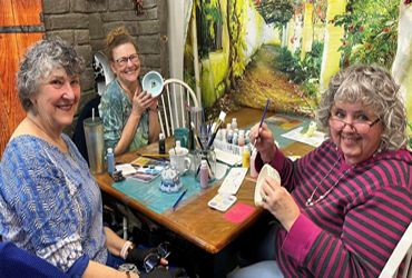 Western Welcome Neighbors crafts group.